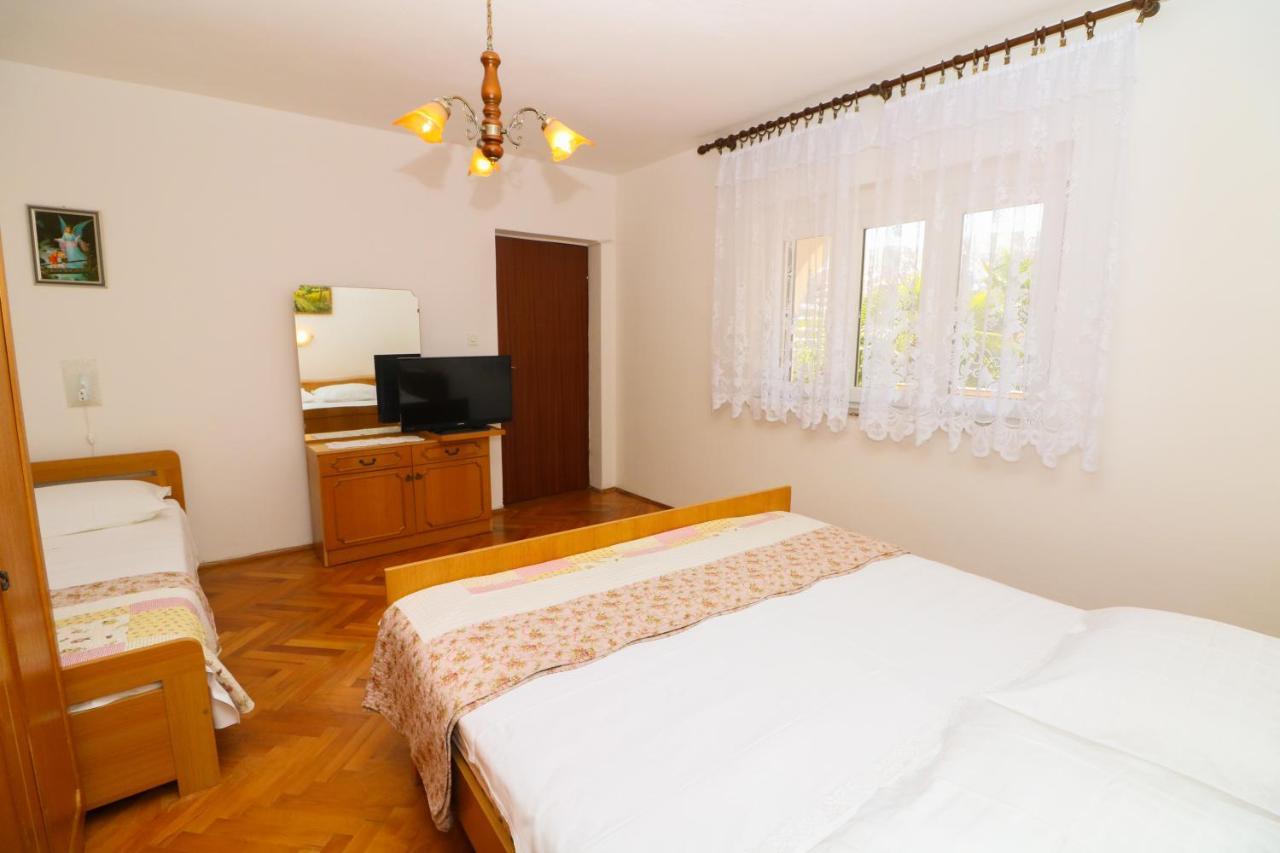 Apartment Beti With Balcony Baška Exterior foto
