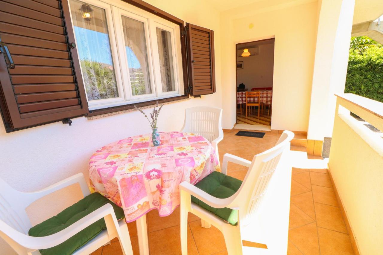 Apartment Beti With Balcony Baška Exterior foto